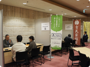 石川県金沢市での相談会の様子